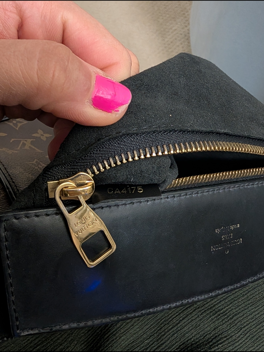 Louis Vuitton Monogram Phenix - Picture 15 of 16